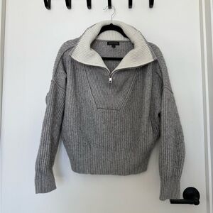 Banana Republic Wool Cashmere Blend Sweater - Size L